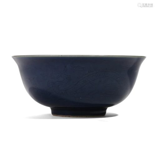 A SACRIFICIAL-BLUE GLAZED 'DRAGON' BOWL