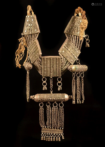 A silver lazem necklace - Yemen 1900