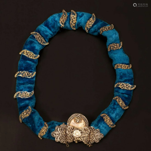 A fine silver, gilt silver and fabric belt - Ottoman