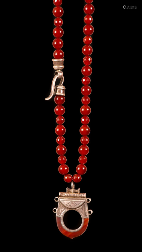 An Agate beads and silver necklace, Berber, Morocco,