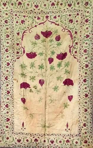 Important Mughal wall hanging, India, late 17th century