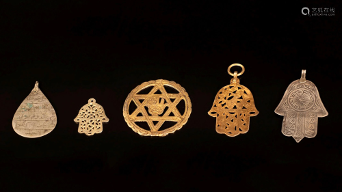 A lot of three silver Hamsa pendants and two amulets -