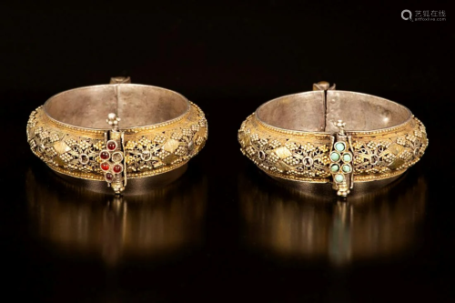A pair of gilt silver Yemenite filigree (Shumaylat)