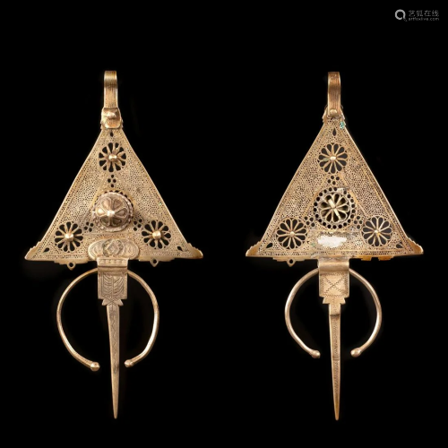 A pair of silver Fibulas - Morocco, 19th century