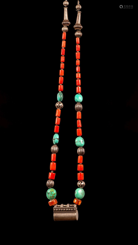A Silver, Turquoise and coral necklace - Tibet, 20th