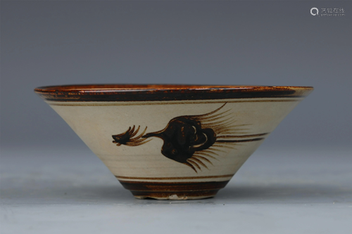 A CHINESE CIZHOU-TYPE GLAZED PHOENIX CUP