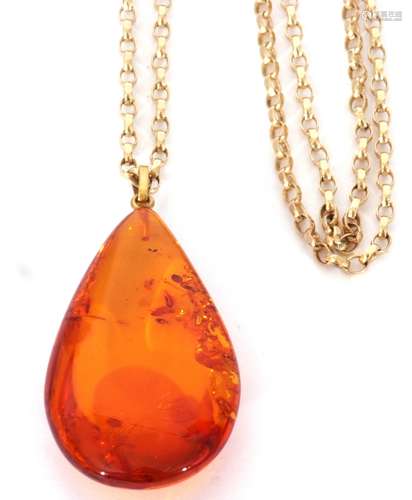 Amber drop pendant suspended on a 375 stamped chain, the pen...