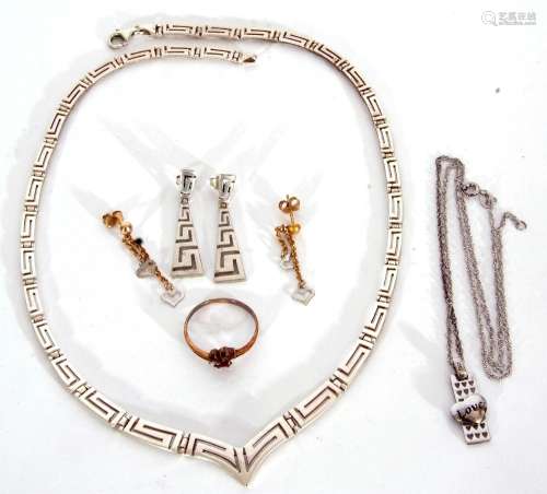 Mixed Lot: modern 925 stamped pierced link necklace, Grecian...