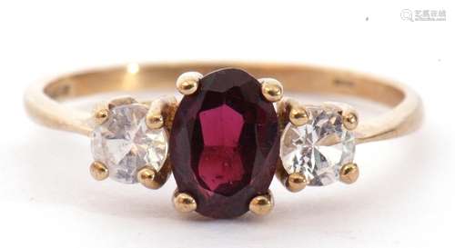 9ct gold cubic zirconia three stone ring, size M