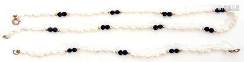 Matching necklace and bracelet of white freshwater cultured ...