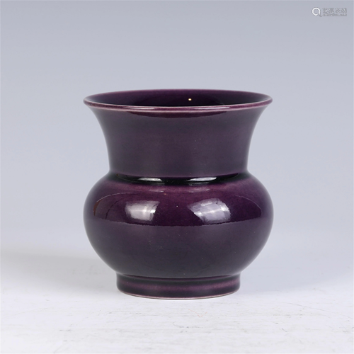 A CHINESE EGGPLANT PURPLE GLAZED PORCELAIN VASE