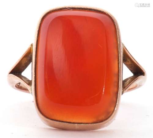 9ct stamped carnelian dress ring, the rectangular cut carnel...