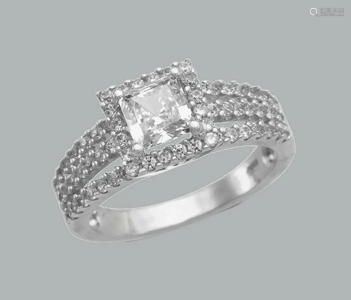 14K WHITE GOLD LADIES ENGAGEMENT RING PRINCESS CUT