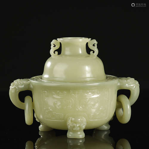 QING DYNASTY,A FINE HETIAN JADE TRIPOD CENSER AND COVER