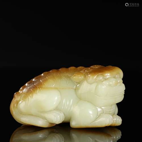 QING DYNASTY,HETIAN JADE MYTHICAL BEAST ORNAMENT