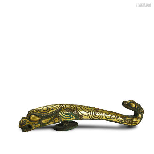 A FINE GOLD-INLAID GARMENT HOOK，WARRING STATES PERIOD OF CHI...