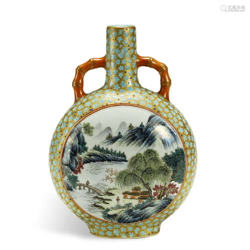 QING DYNASTY,FAMILLE-ROSE VASE