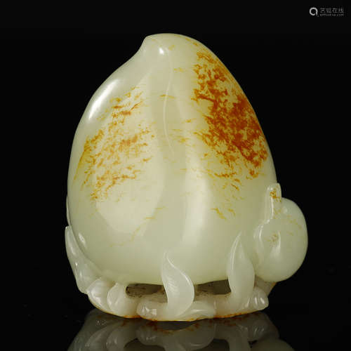 QING DYNASTY,HETIAN JADE CARVED PEACH