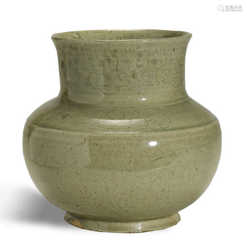 SONG DYNASTY,A FINE CARVED CELADON-GLAZED VASE