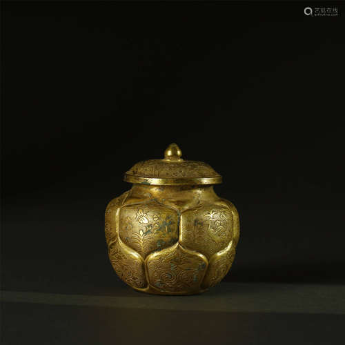 TANG DYNASTY,A FINE PARCEL-GILT SILVER JAR AND COVER