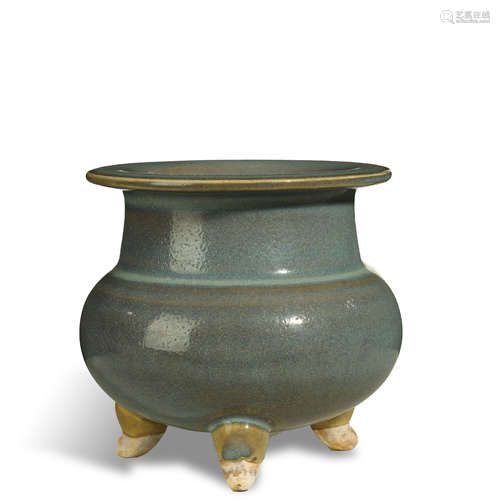 SONG DYNASTY,JUN KILN TRIPOD CENSER