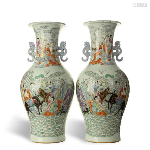 QING DYNASTY,A PAIR OF FAMILLE-ROSE 