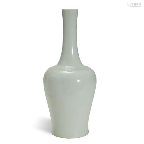 SONG DYNASTY,WHITE GLAZED VASE