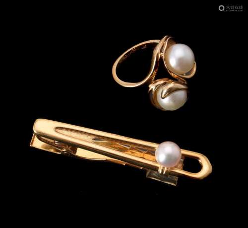 A cultured pearl tie pin by Mikimoto