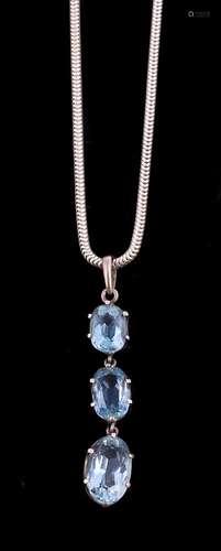 An early 20th century aquamarine pendant