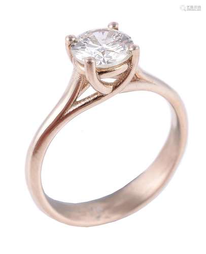 A diamond single stone ring