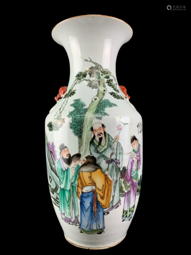 Chinese Hand Painted Figural Vase