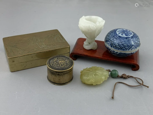 Lot Of 5 Pcs Chinese Jade And Porcelain, Bronze