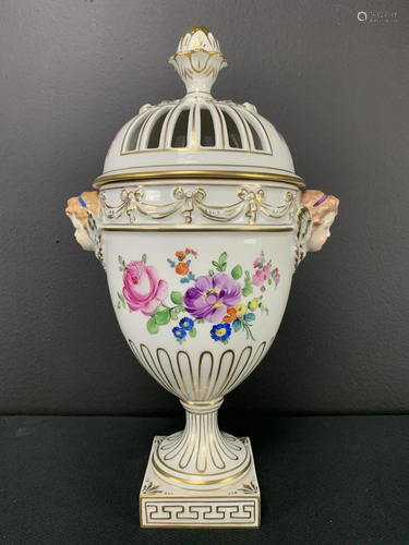 German Dresden Painted Porcelain Potpourri Urn