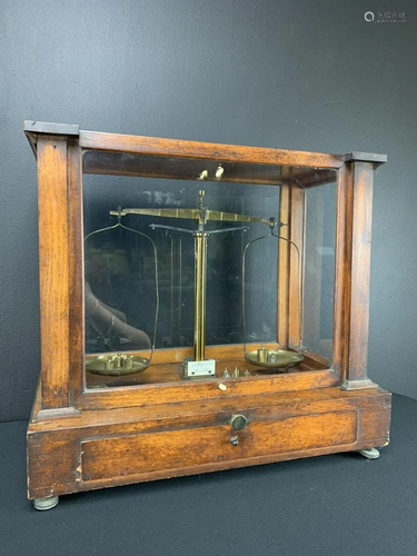 19th C Enclosed Christian Becker Apothecary Scale