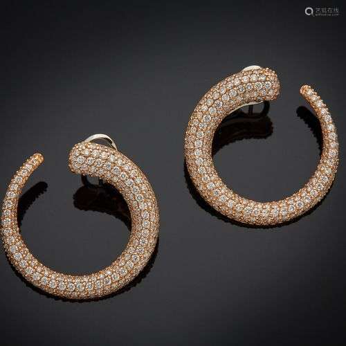 Paire de BOUCLES d'OREILLES circulaires ouvertes en or rose ...