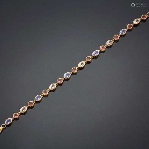 BRACELET en vermeil (min 800) serti de tourmalines roses, ta...