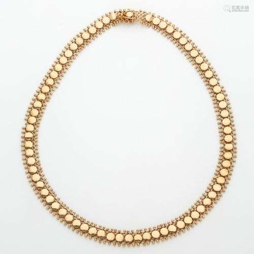 COLLIER 