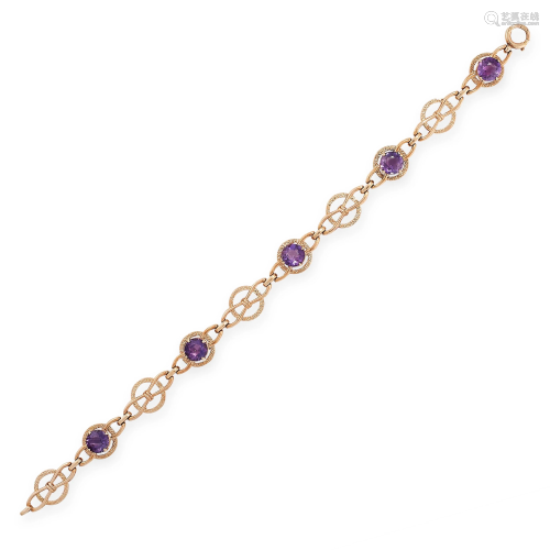 A VINTAGE AMETHYST BRACELET in yellow gold, set with