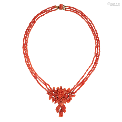 AN ANTIQUE CARVED CORAL NECKLACE, 19TH CENTURY