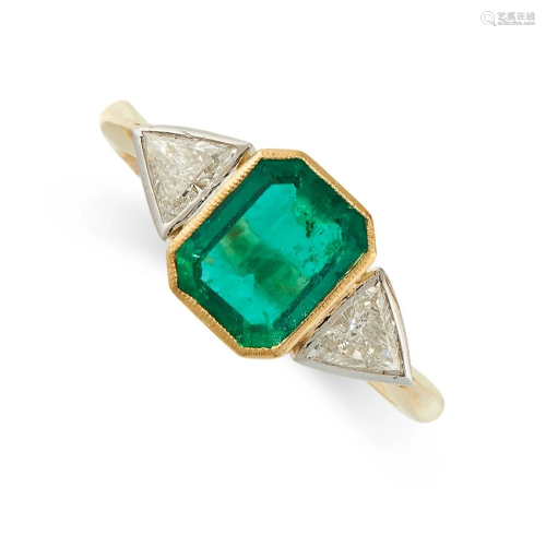 AN EMERALD AND DIAMOND DRESS RING in 18ct yellow gold,