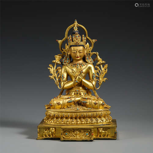 A CHINESE GILT BRONZE FIGURE OF BUDDHA STATUE