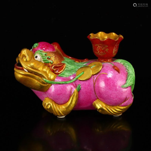 Gilt Gold Famille Rose Porcelain Fortune Pixiu Statue