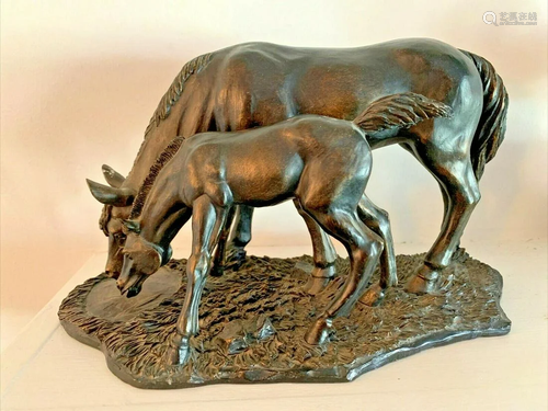 VINTAGE FINE ARTS MARE AND FOAL BRONZE HORSE SCULPTU…