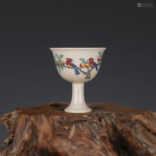Ming dynasty colorful cup with flower painting