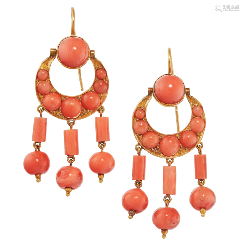 A PAIR OF ANTIQUE CORAL CRESCENT MOON EARRINGS, 19TH