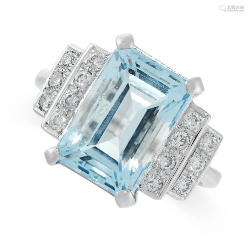 AN AQUAMARINE AND DIAMOND RING set with an emeral…