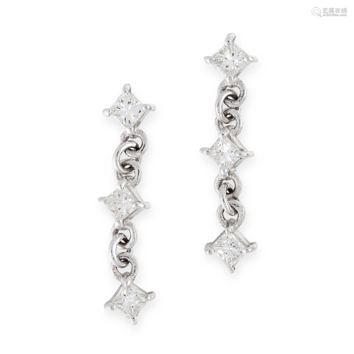 A PAIR OF DIAMOND DROP EARRINGS in 18ct white gold,