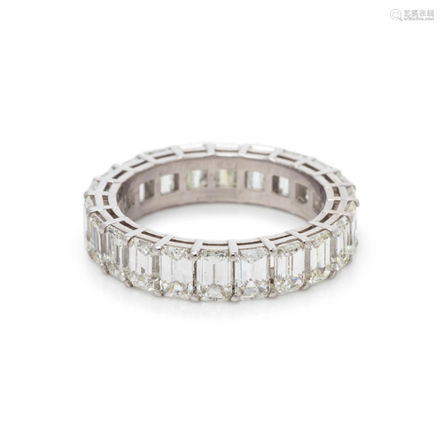 DIAMOND ETERNITY BAND