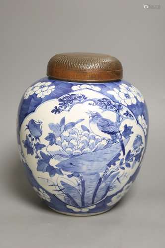 A late 19th / early 20th century Chinese blue and white jar,...