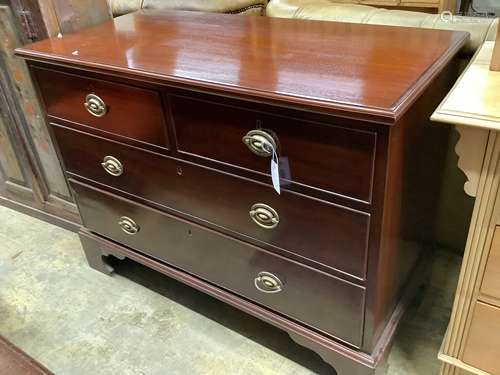 A George IV mahogany chest of drawers, width 109cm, depth 53...